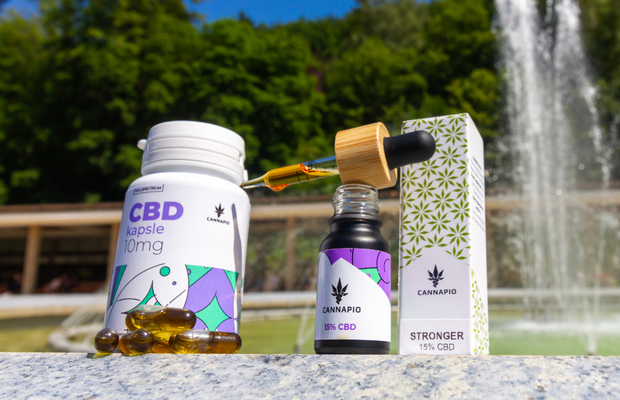 porovnání-cbd-olej-vs-cbd-kapsle